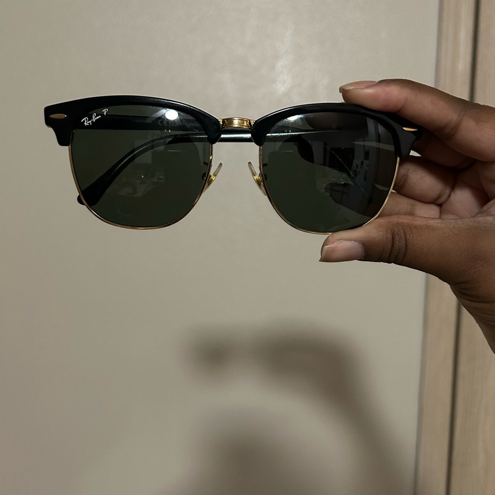 Ray-Ban Clubmaster. Black&Gold with G-15 Polarized Lenses. Size 55 lightly worn.